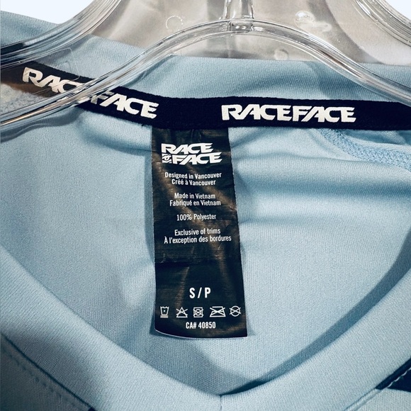 Race Face, Women’s Nimby Short Sleeve Jersey Cycling Shirt, Small, Blue 🚲 - Picture 4 of 9